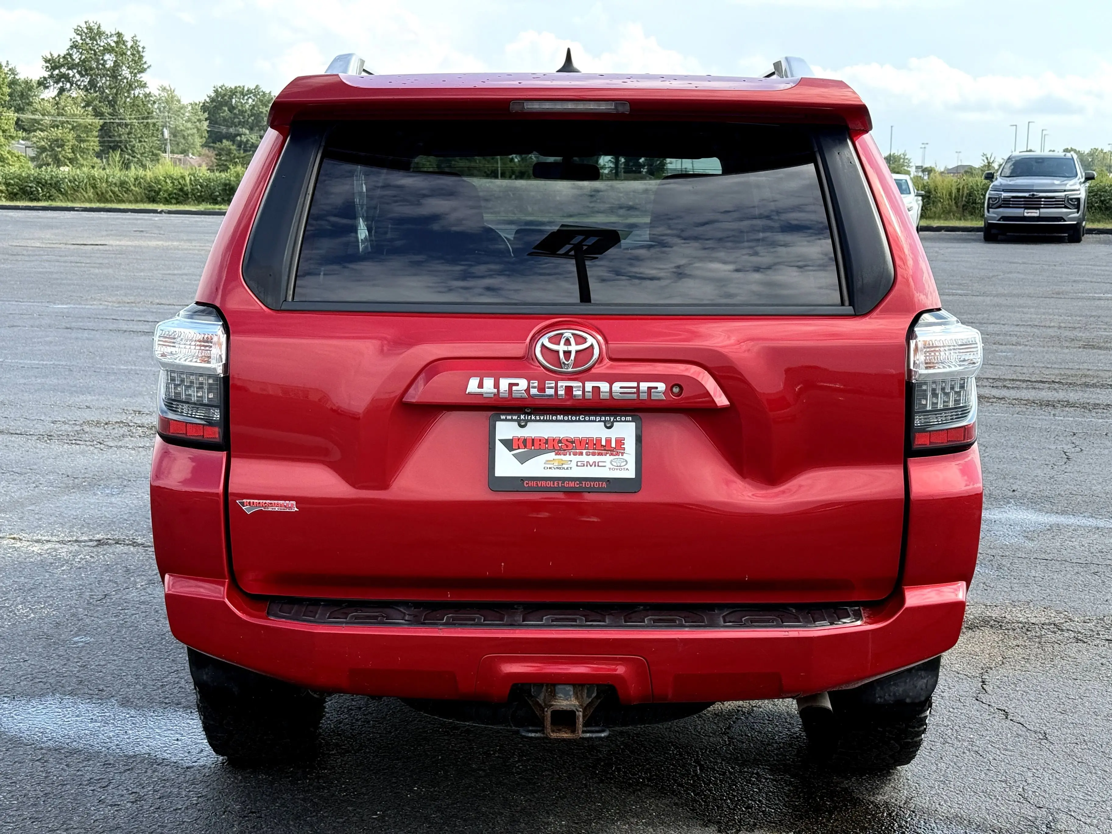 2015 Toyota 4Runner SR5 photo 4