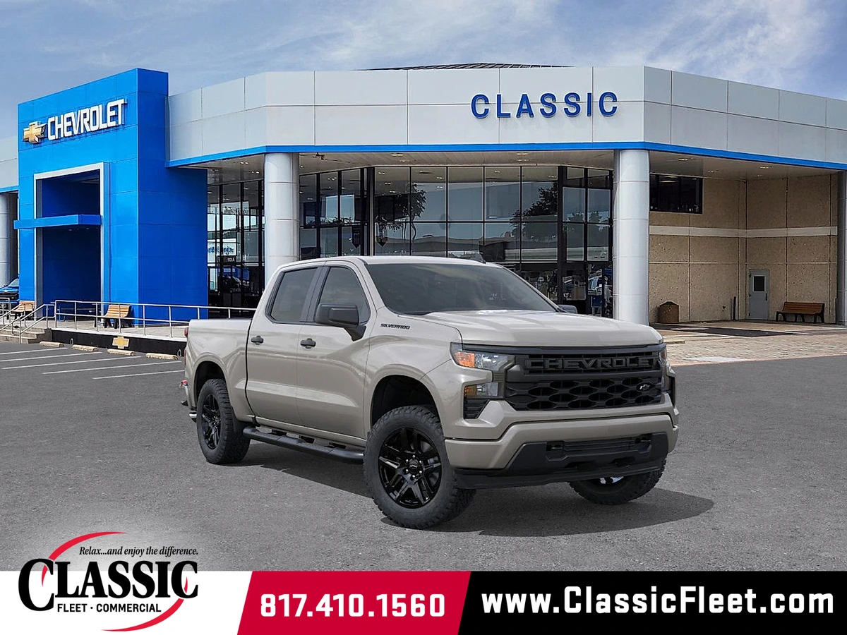 2026 Chevrolet Silverado Base's photo