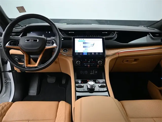 2024 Jeep Grand Cherokee L Summit photo 28