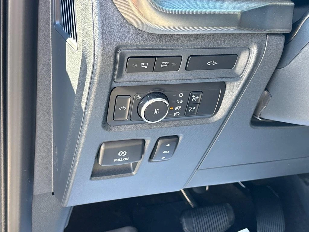 2023 Ford F-150 Platinum - Photo 30