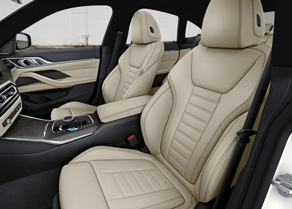 2024 BMW i4 interior design