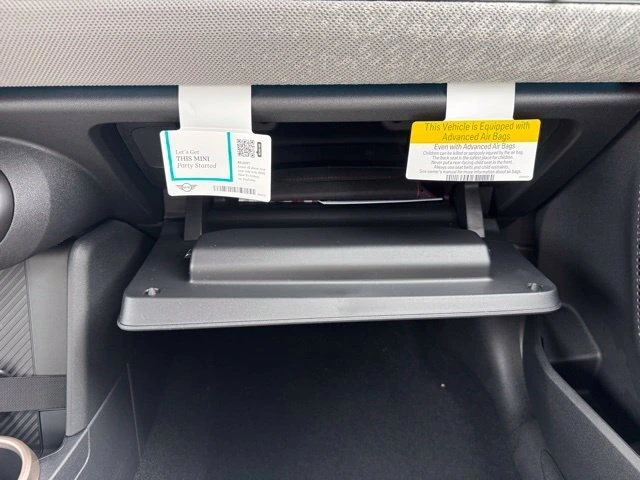 2026 MINI Hardtop 2 Door S - Photo 26