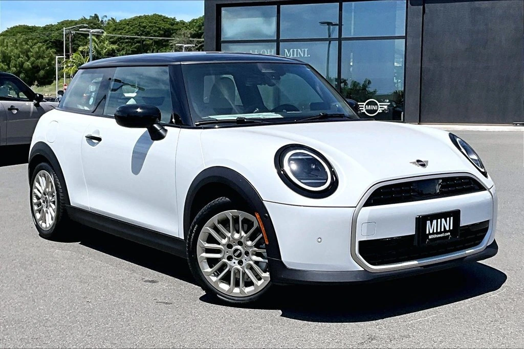2027 MINI 3 Door C