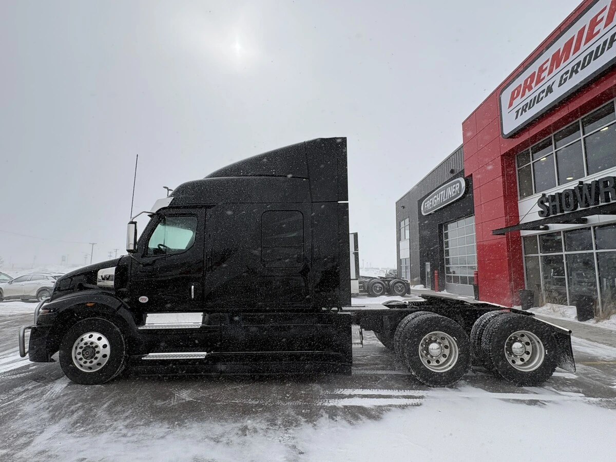 2025 Western Star — photo 8