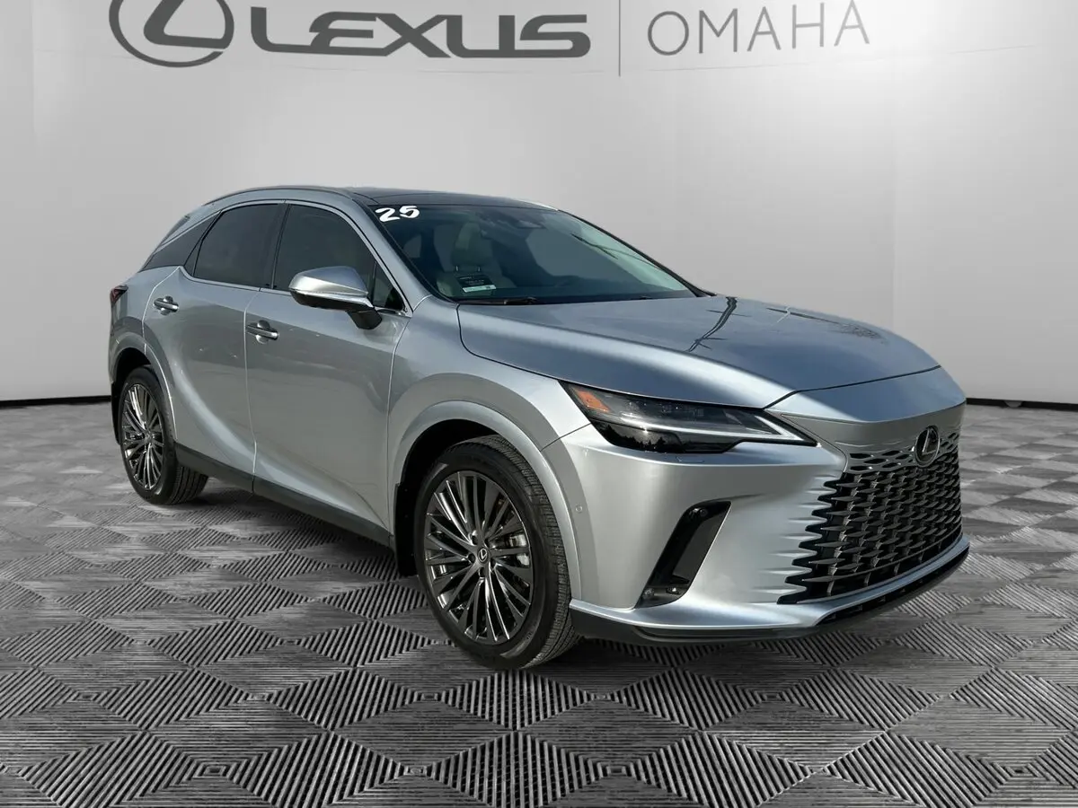 2025 Lexus RX 350's photo