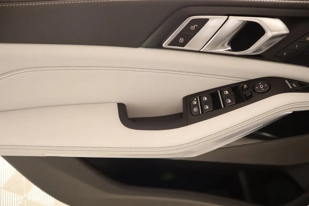 2026 Bmw X7 xDrive40i photo 17