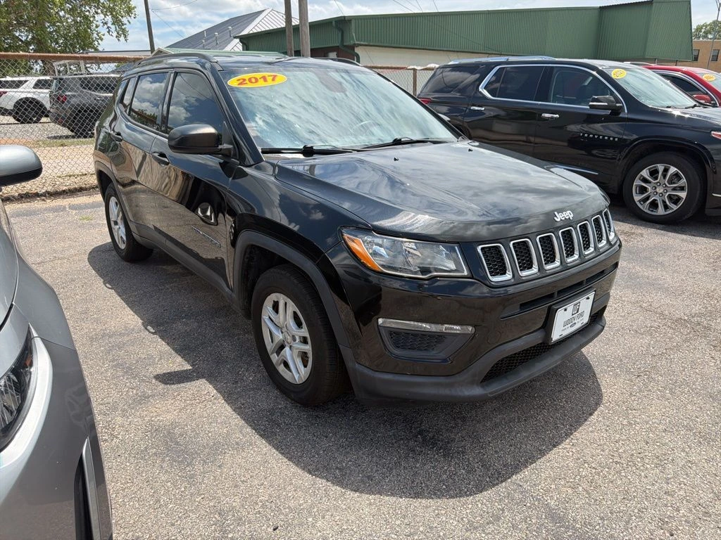 2017 Jeep Compass Sport's photo