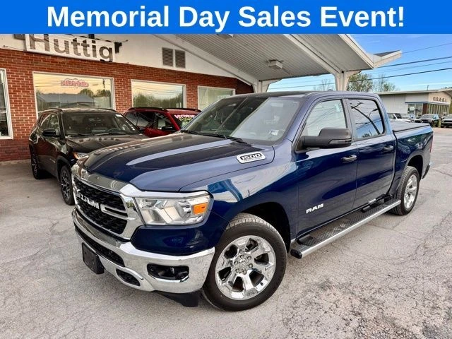2023 RAM 1500 Big Horn/Lone Star 4x4 Crew Cab 5'7's photo