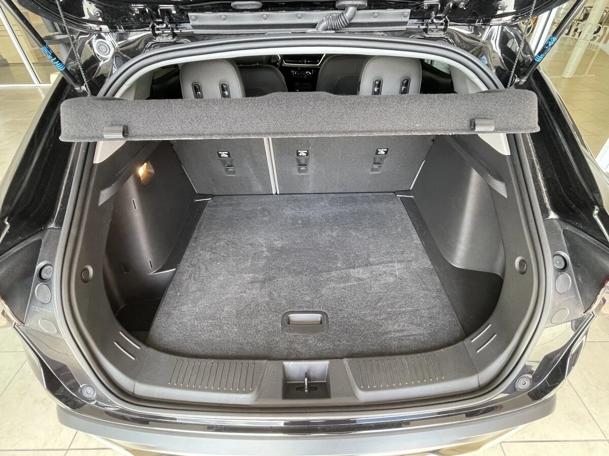 2025 Chevrolet Trax Activ - Photo 16