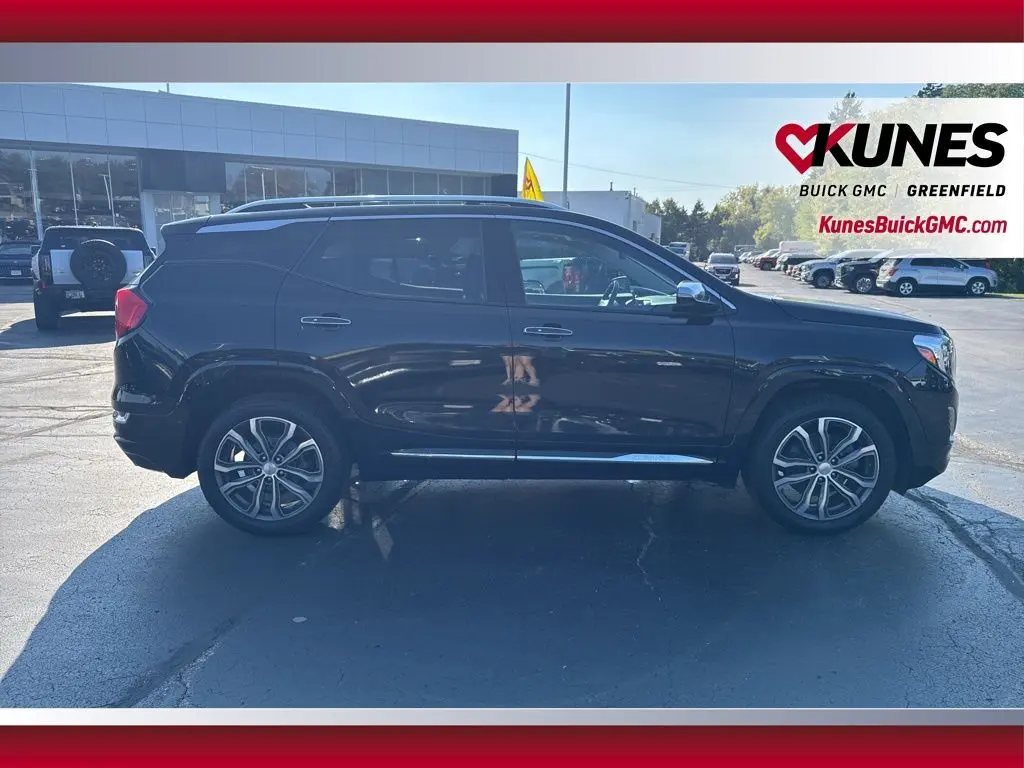 2018 Gmc Terrain Denali photo 2