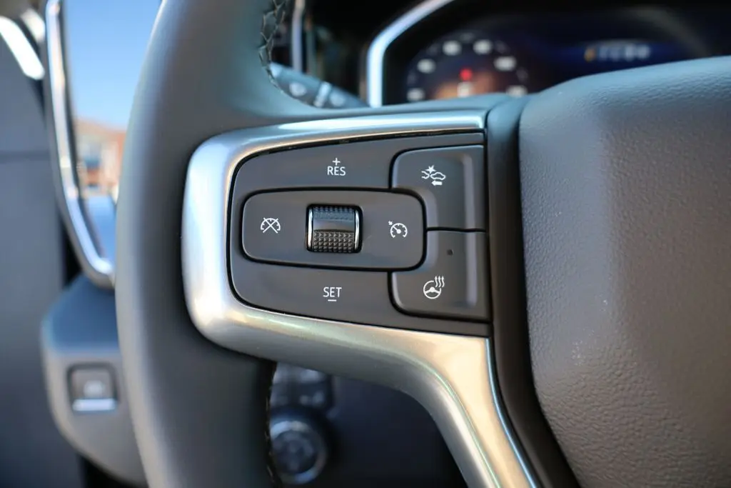 2026 Chevrolet Silverado LT photo 16