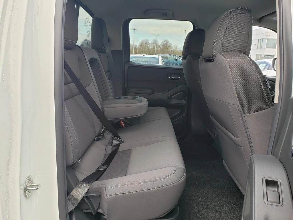 2026 Nissan Frontier SV - Photo 17
