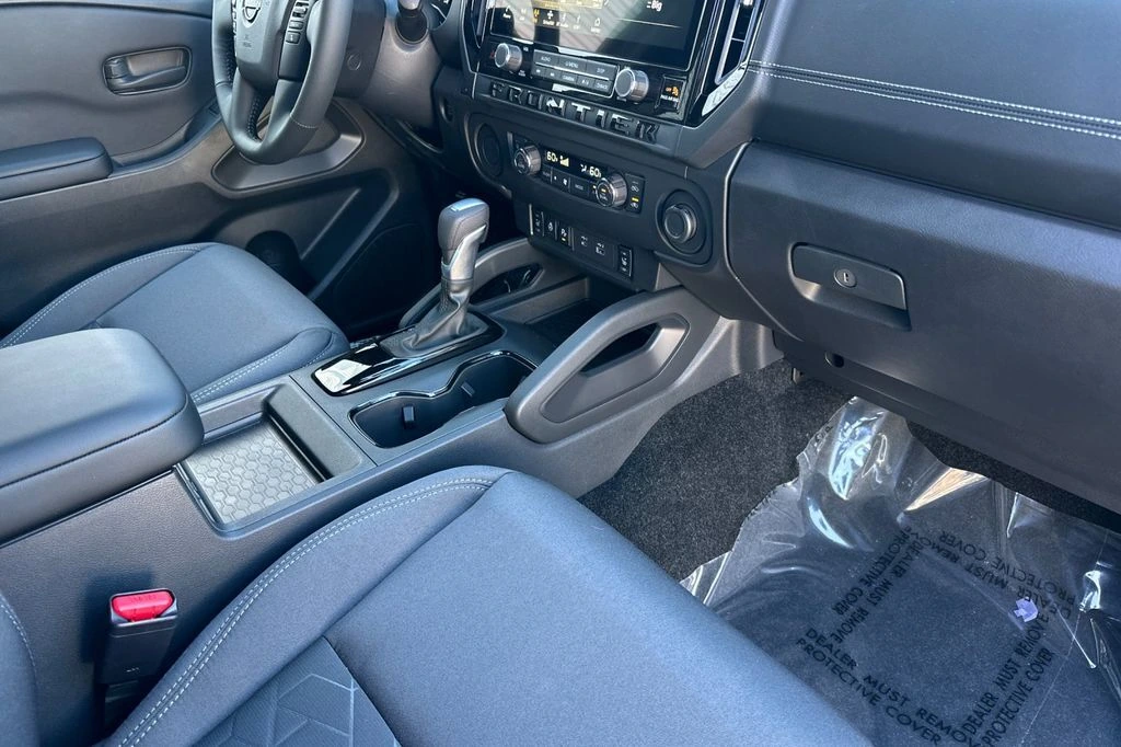 2026 Nissan Frontier SV - Photo 15