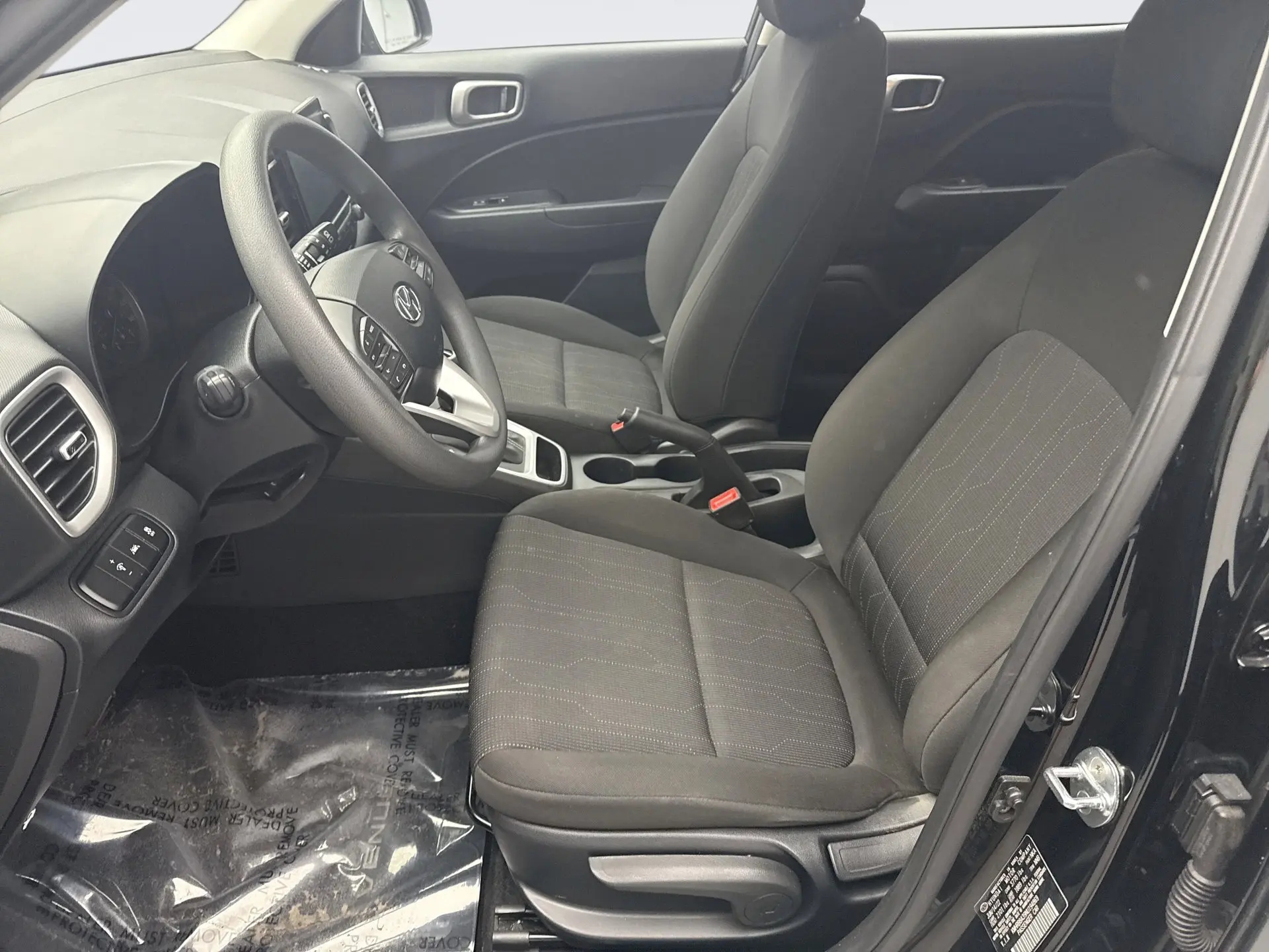 2022 Hyundai Venue SE photo 10