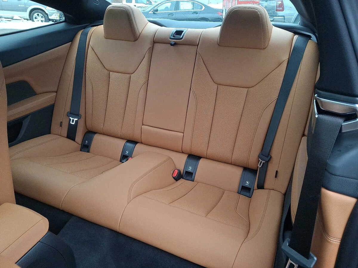 2025 BMW 4 Series 430i - Photo 10