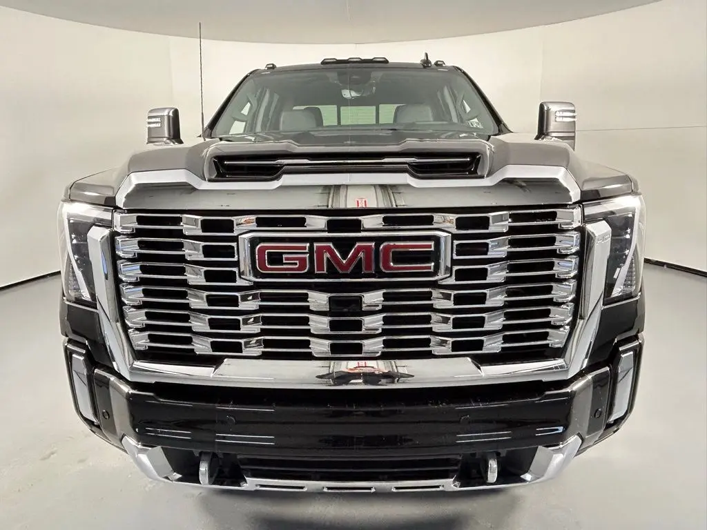 Used 2024 GMC Sierra 3500HD Denali with VIN 1GT49WEY9RF379017 for sale in Ewing, NJ