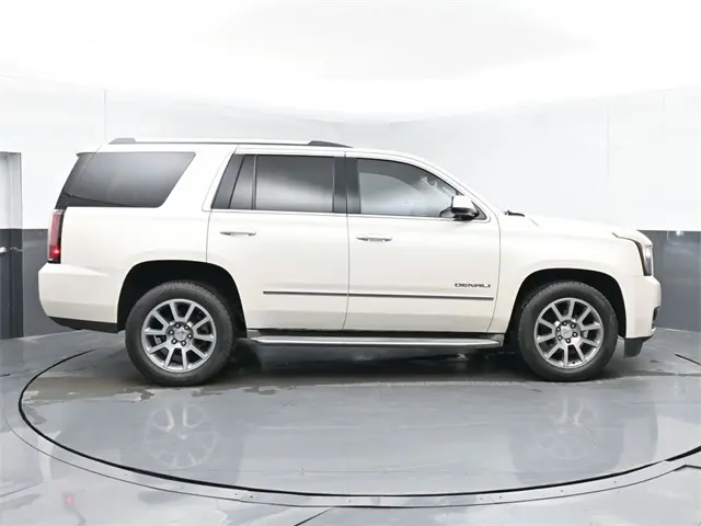 2015 Gmc Yukon Denali photo 9