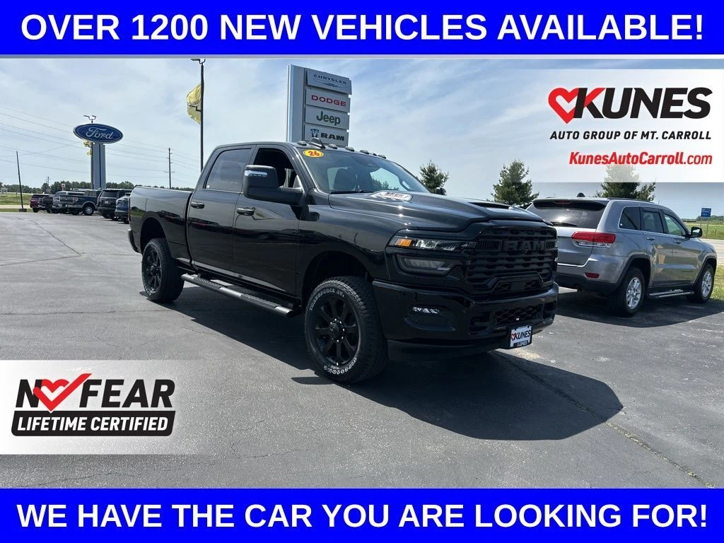 2026 RAM 2500 Tradesman/Black Express 4X4 Crew Cab SWB's photo