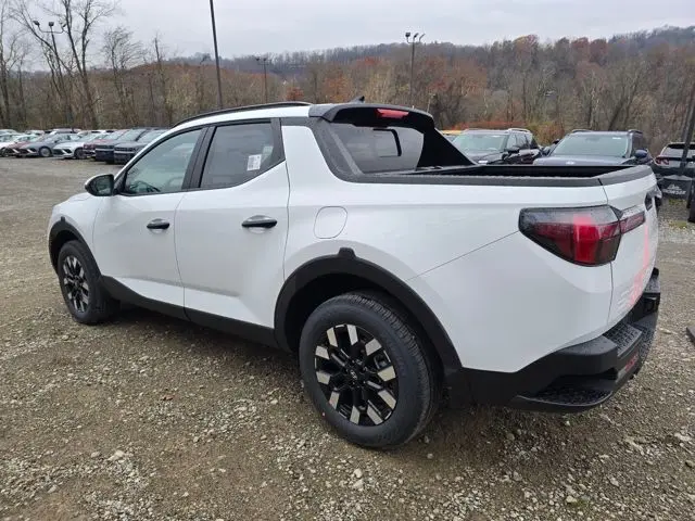 2026 Hyundai Santa Cruz SEL Activity photo 3