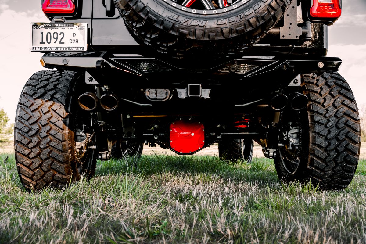 Glover Customs Jeep Wrangler 392 Exterior Rear Undercarriage Glimpse