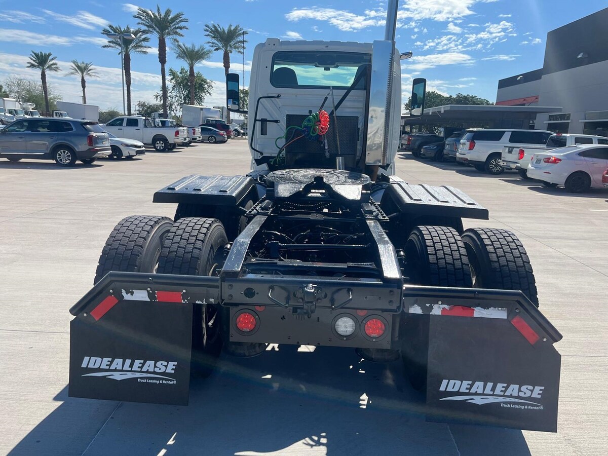 2020 International LT in Phoenix, AZ — photo 4