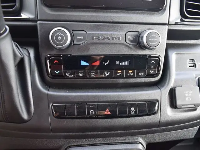 2026 Ram ProMaster 3500 photo 18