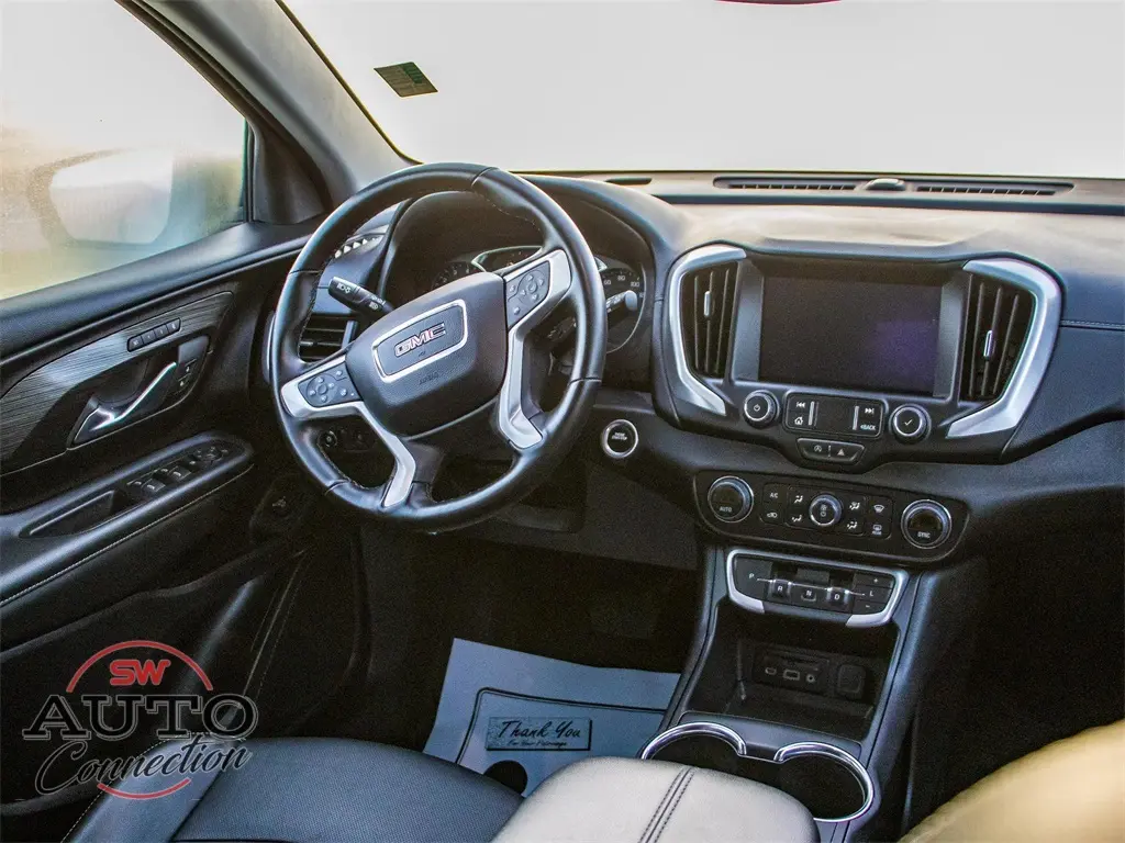 2024 Gmc Terrain SLT photo 19