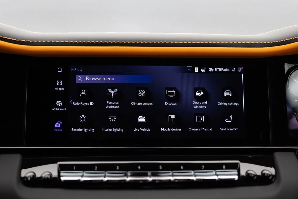 2027 Rolls-Royce Cullinan Black Badge - Photo 43