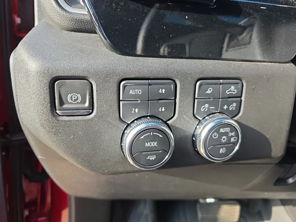 2024 Gmc Sierra HD SLT photo 13
