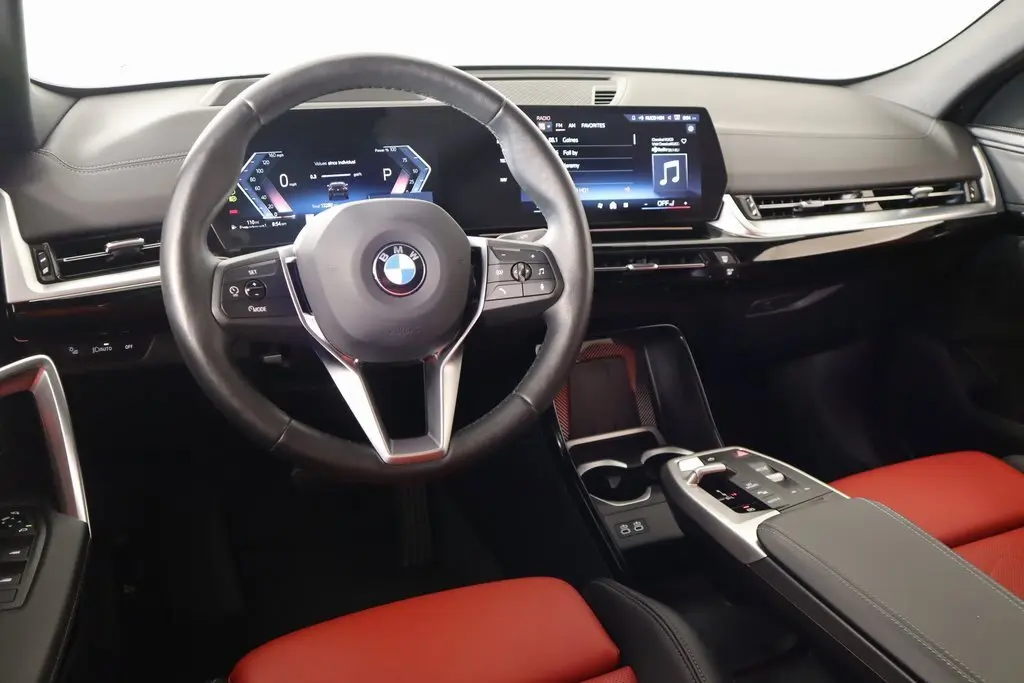 2025 Bmw X2 xDrive28i photo 2