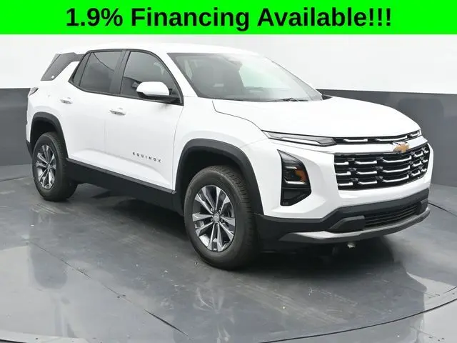 2026 Chevrolet Equinox LT photo 2