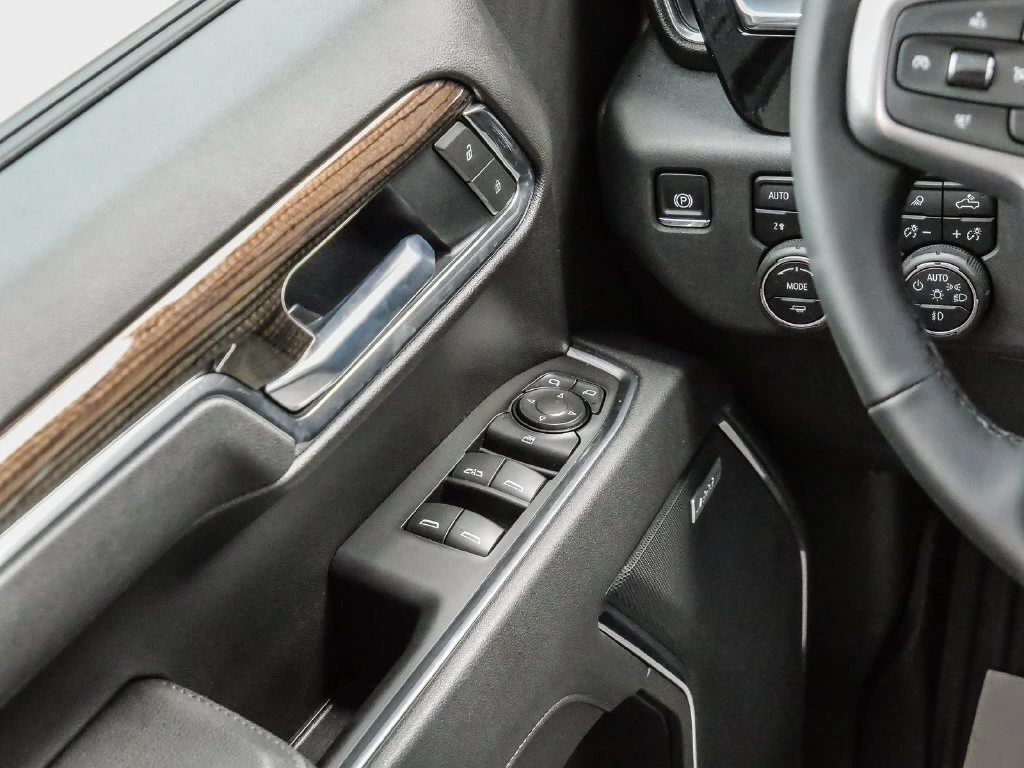 2025 Chevrolet Silverado 1500 RST - Photo 42