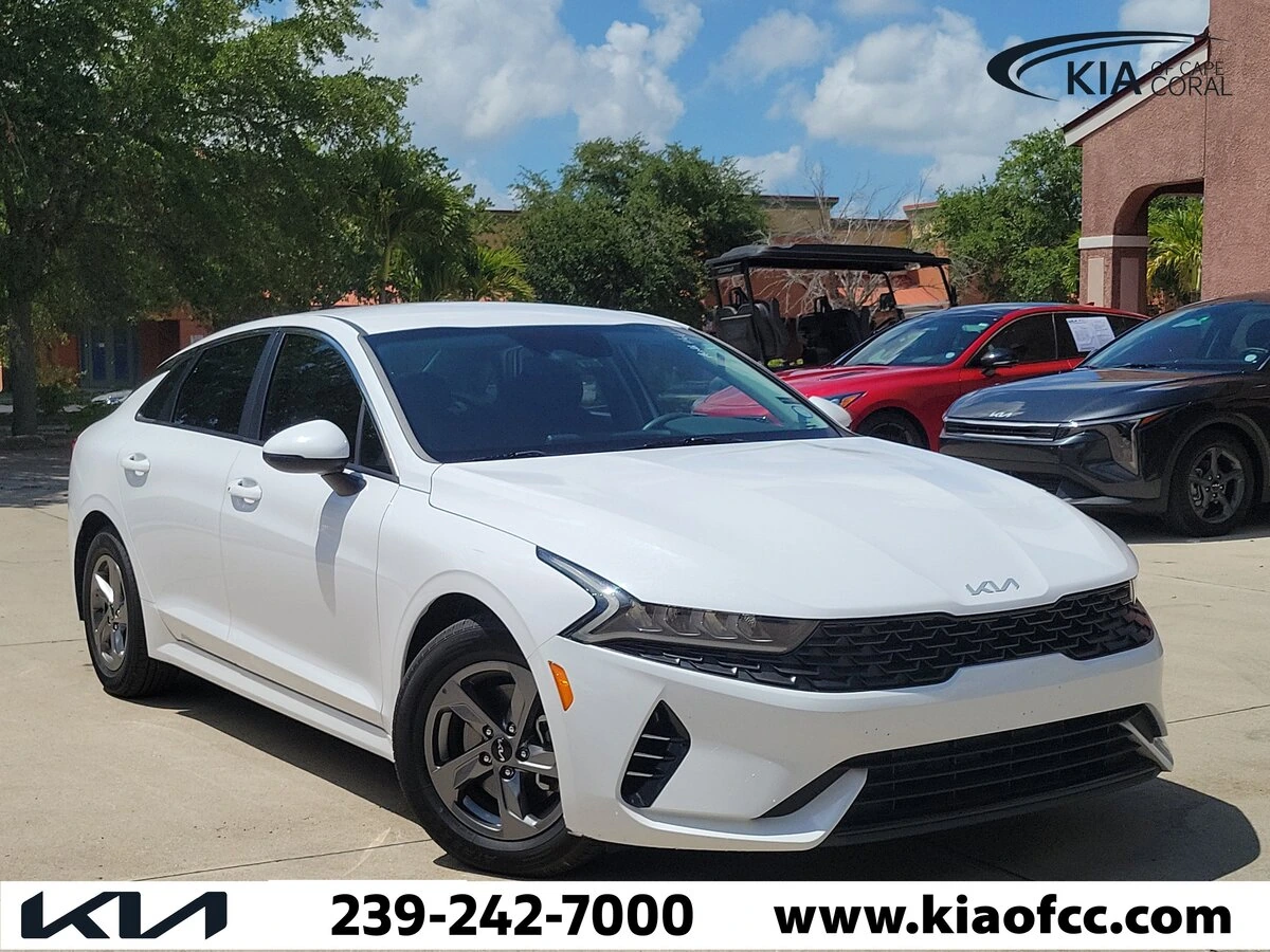 2023 Kia Optima LXS FWD's photo