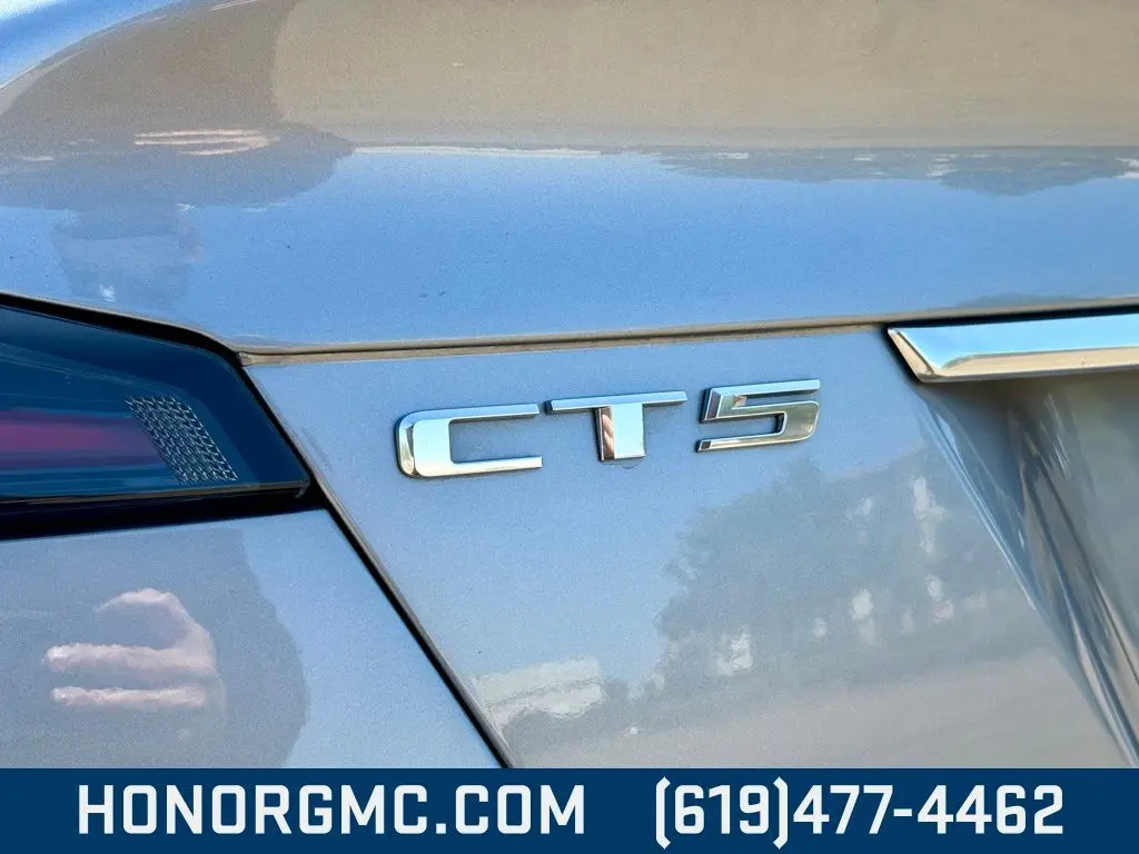 2025 Cadillac CT5 Sport photo 9