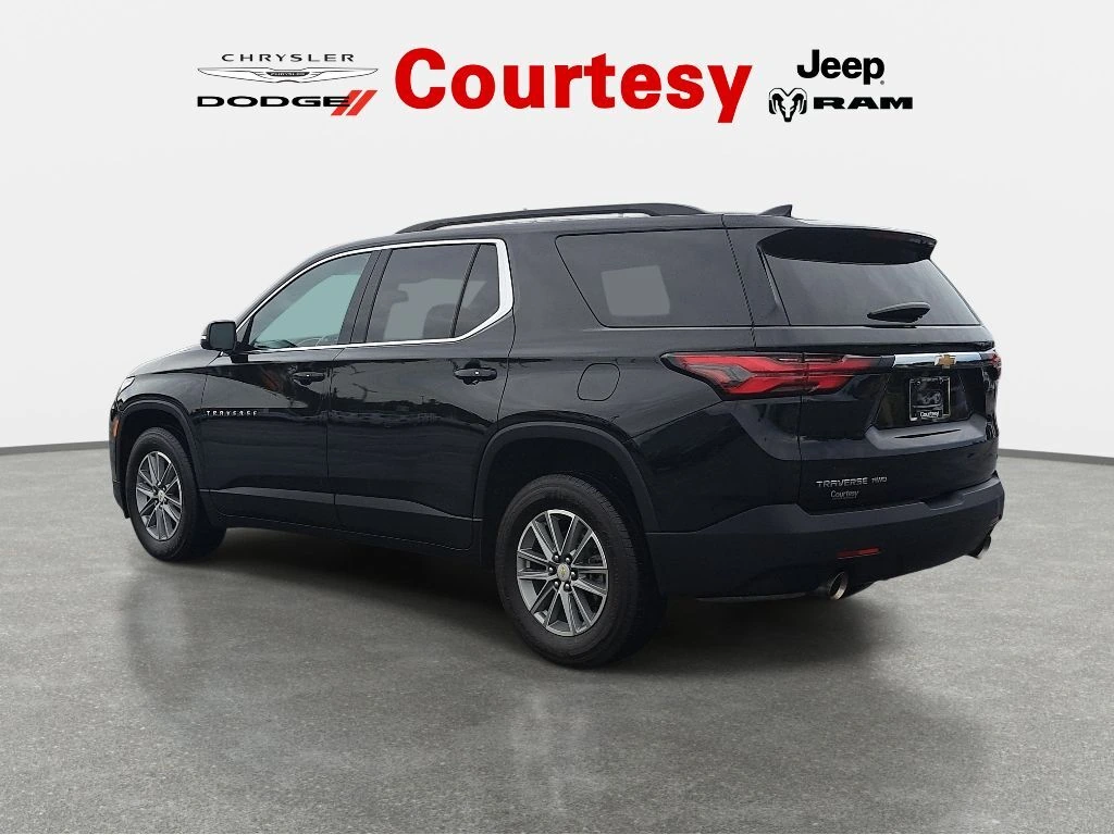 2023 Chevrolet Traverse 1LT - Photo 6