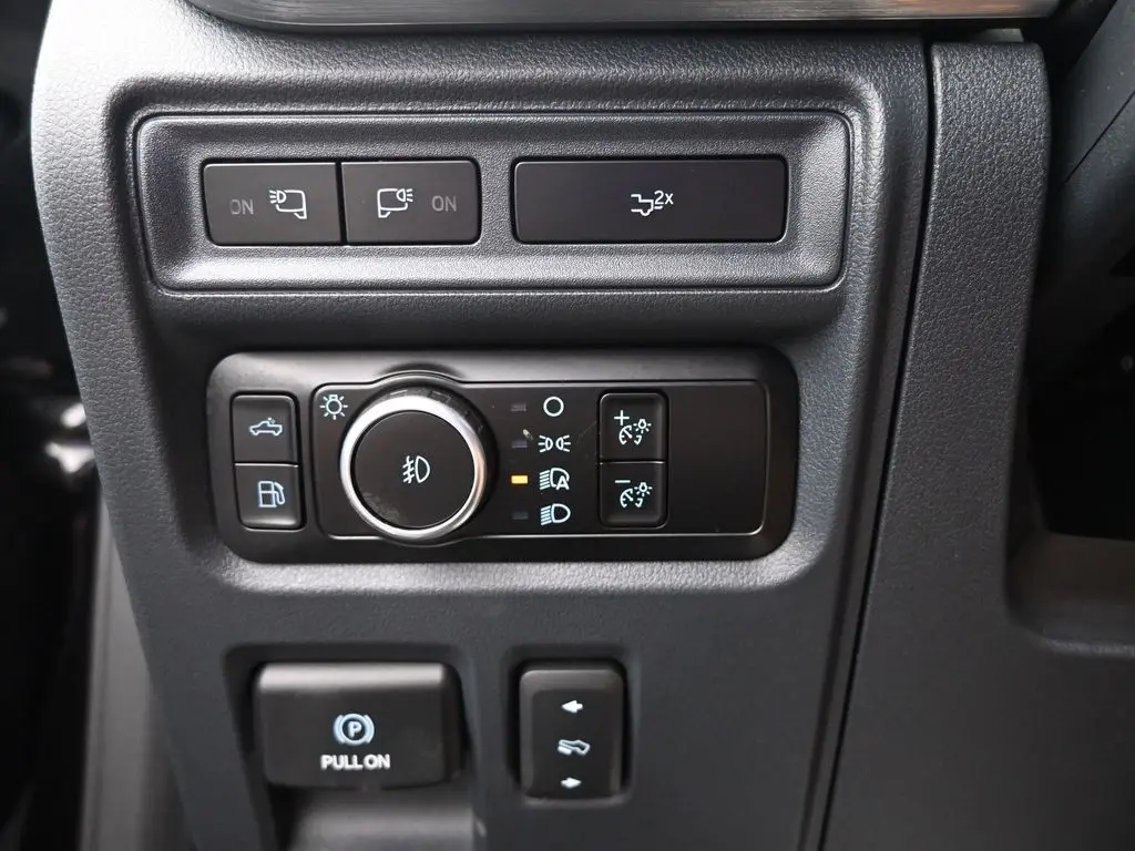 2023 Ford F-150 Lariat photo 21