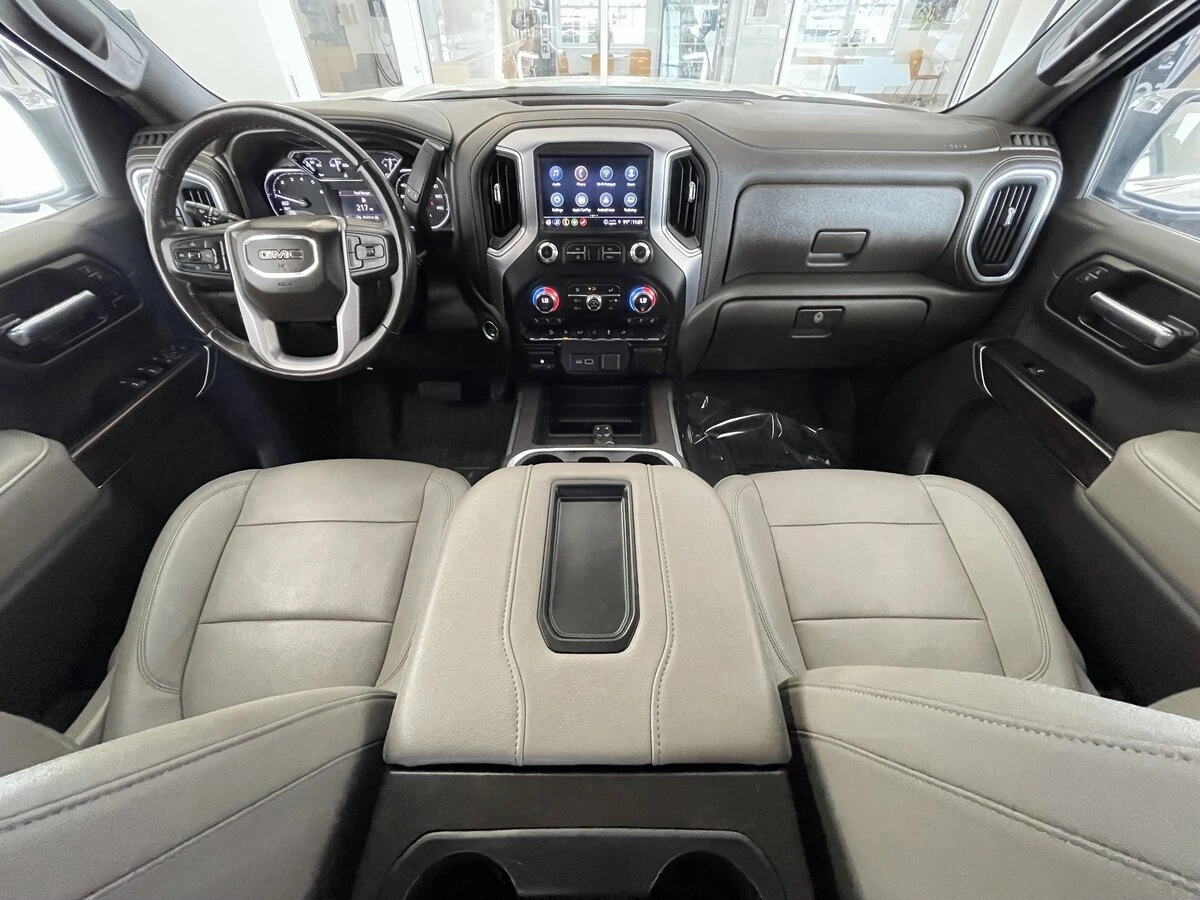 2021 GMC Sierra 1500 SLT - Photo 16