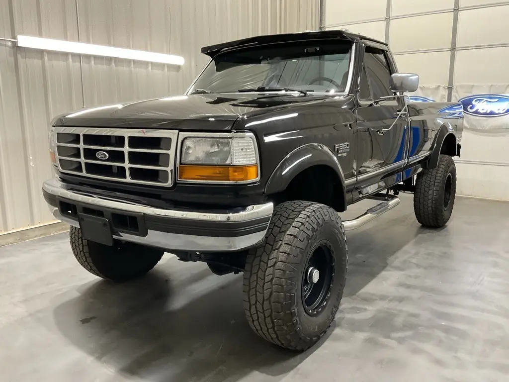 1994 Ford F-350 XL photo 2