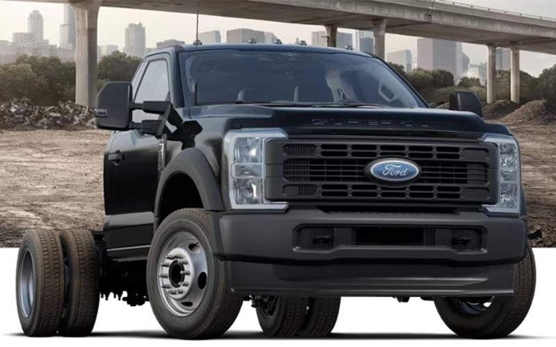 Ford F-550 XL