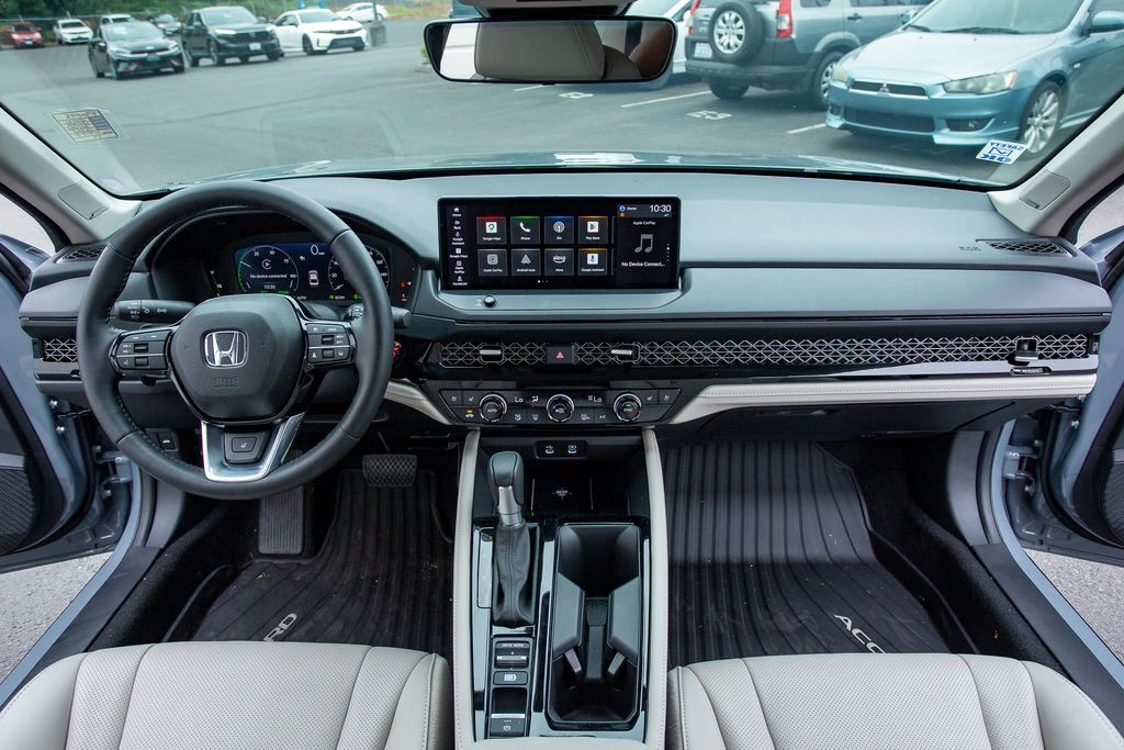 2026 Honda Accord Hybrid Touring - Photo 25