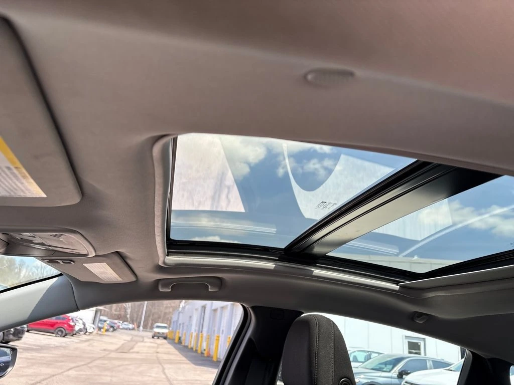 2024 Chevrolet Malibu 1LT - Photo 8