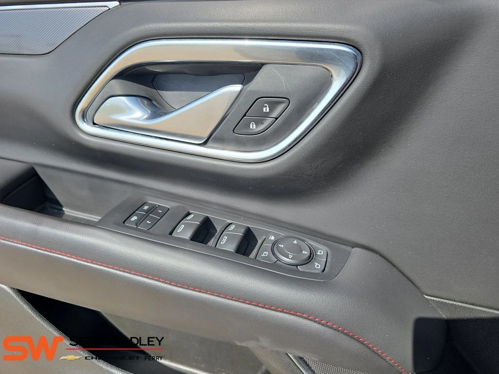 2024 Chevrolet Suburban RST - Photo 29