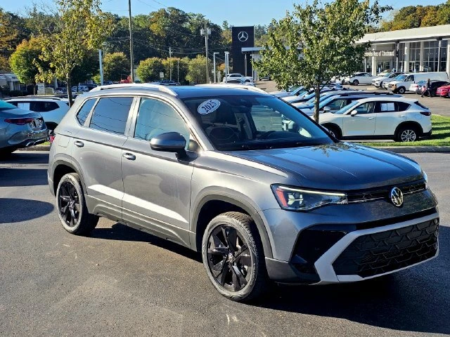 2025 Volkswagen Taos