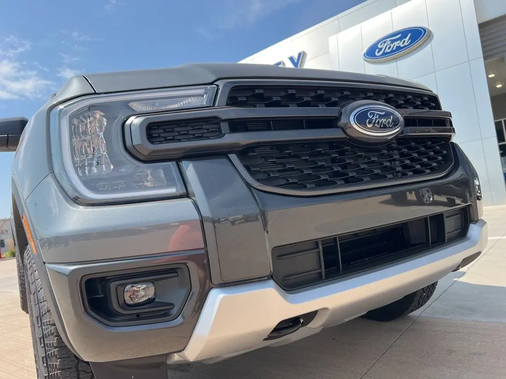 2025 Ford Ranger XLT photo 9
