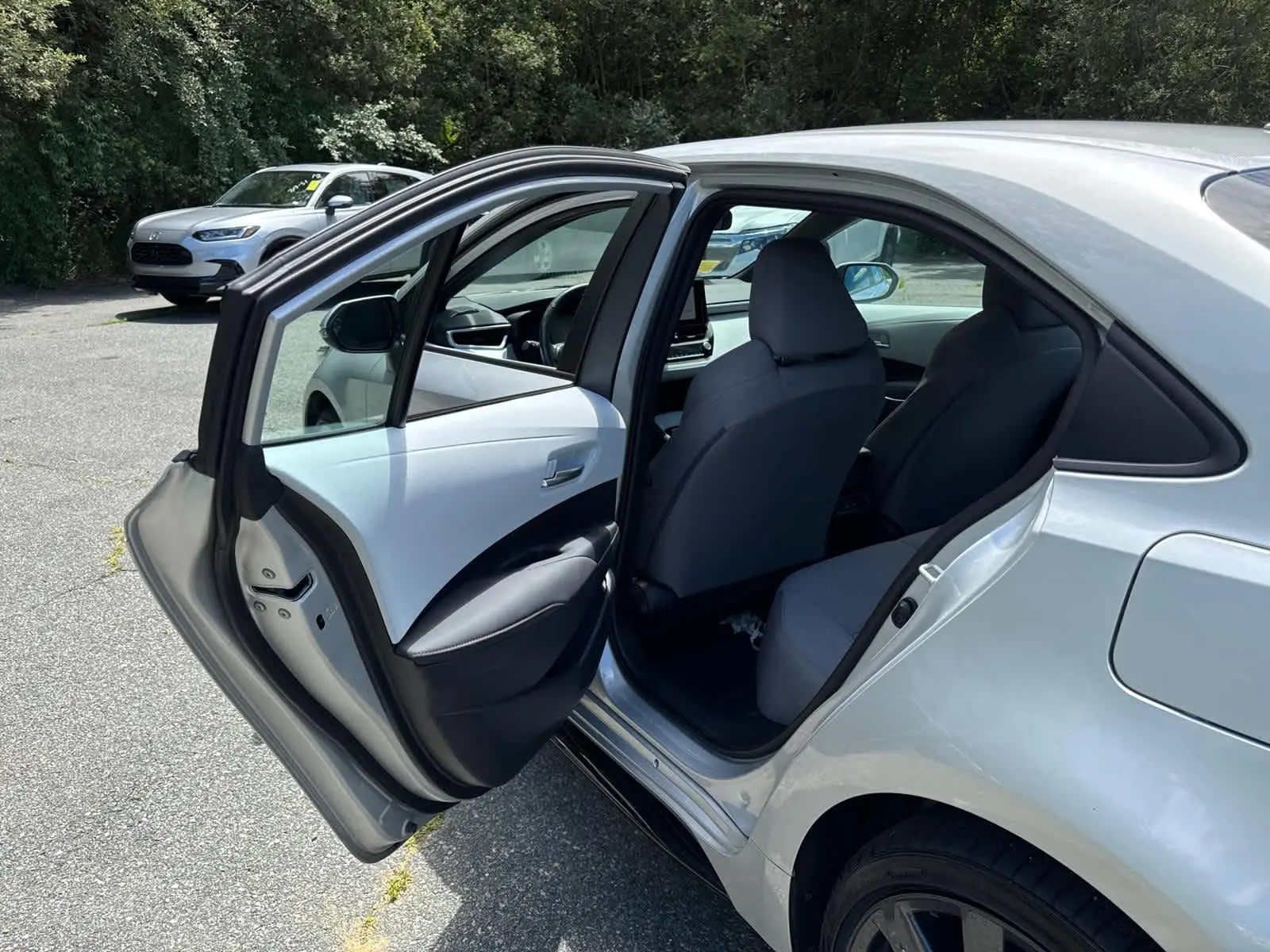 2024 Toyota Corolla SE Premium photo 30