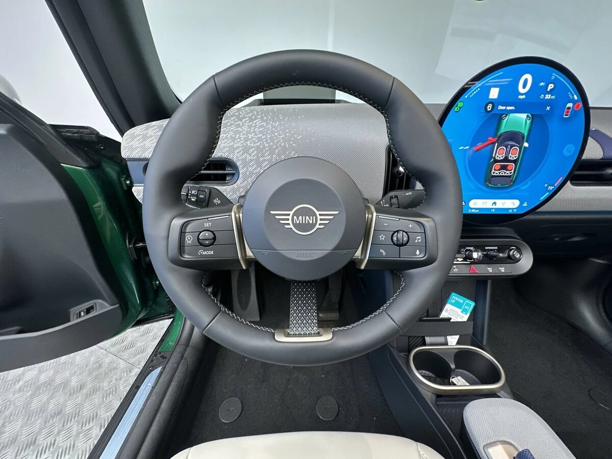 2026 MINI Convertible Base - Photo 17