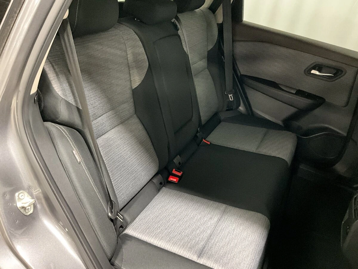 2023 Nissan Rogue SV - Photo 25