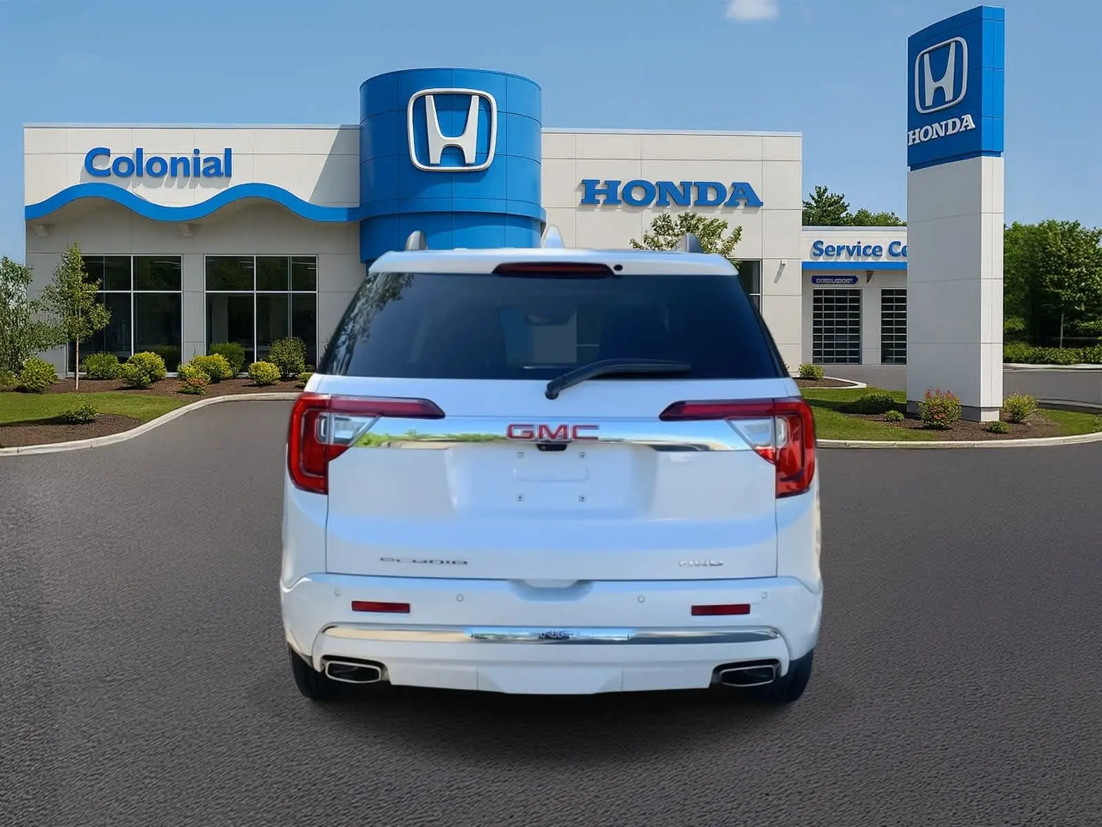 2023 Gmc Acadia Denali photo 3