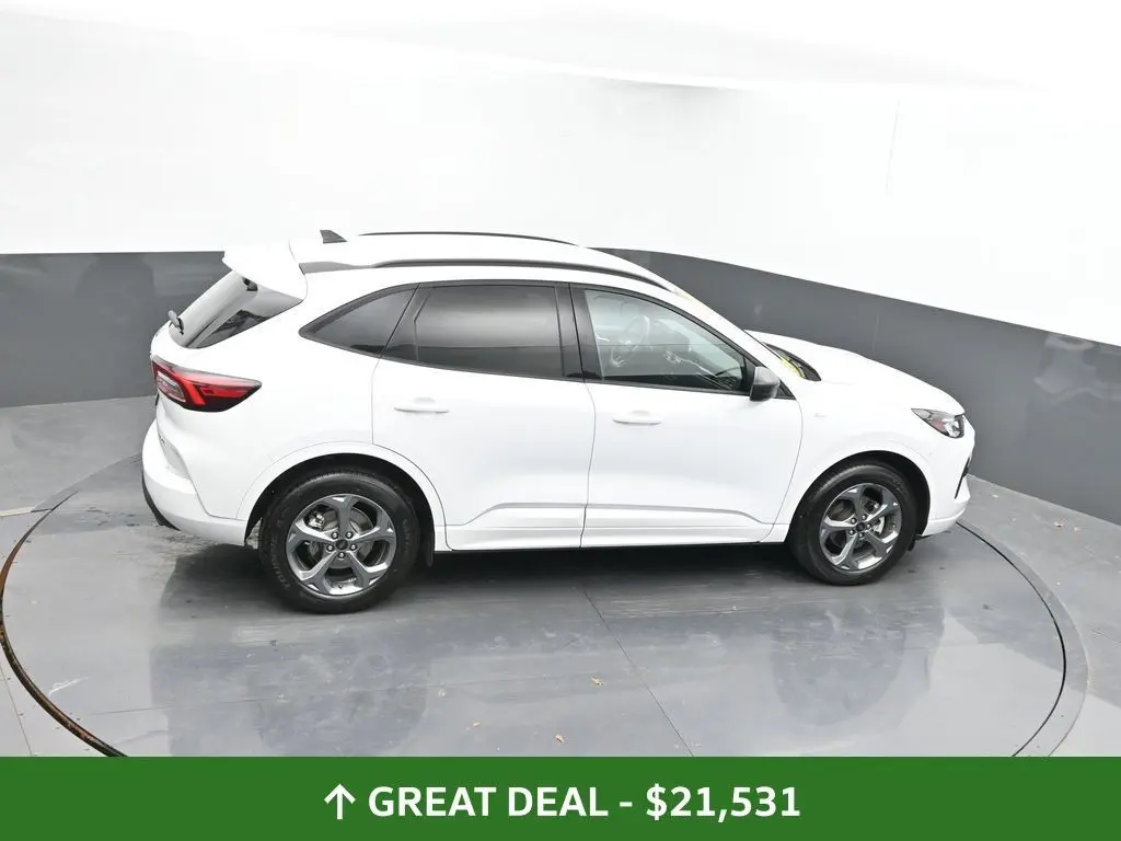 2023 Ford Escape ST-Line photo 34