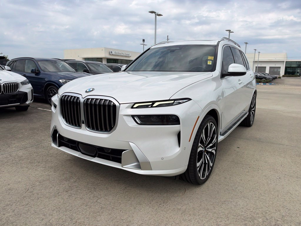 2024 BMW X7 xDrive40i